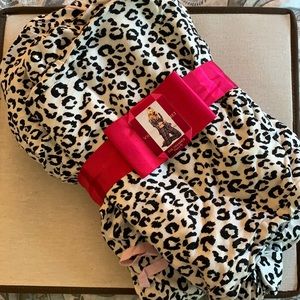 Victoria’s Secret Pajama Set